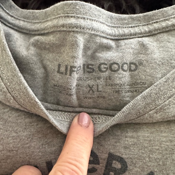 Life Is Good Gray Dog Paw Print Tee - Picture 2 of 2